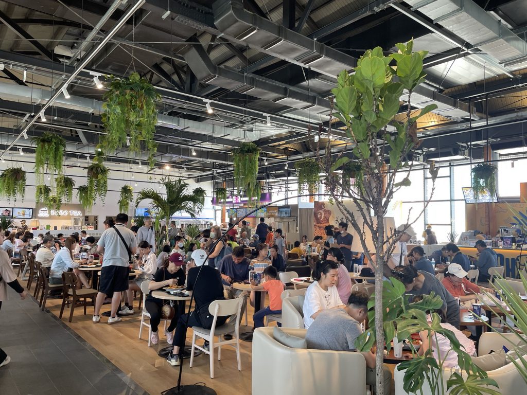 新濱町海洋廚房_開放用餐區