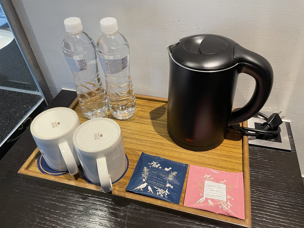 余舍行旅